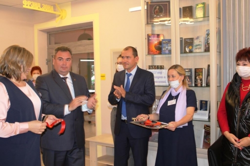В Борисоглебском городском округе открылась первая модельная библиотека_8